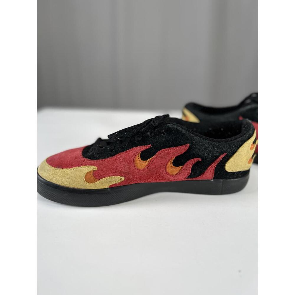 VINTAGE Y2K Airwalk Men's Scoach Flame Singe Sneakers SZ 10 1/2 Skater, Mall